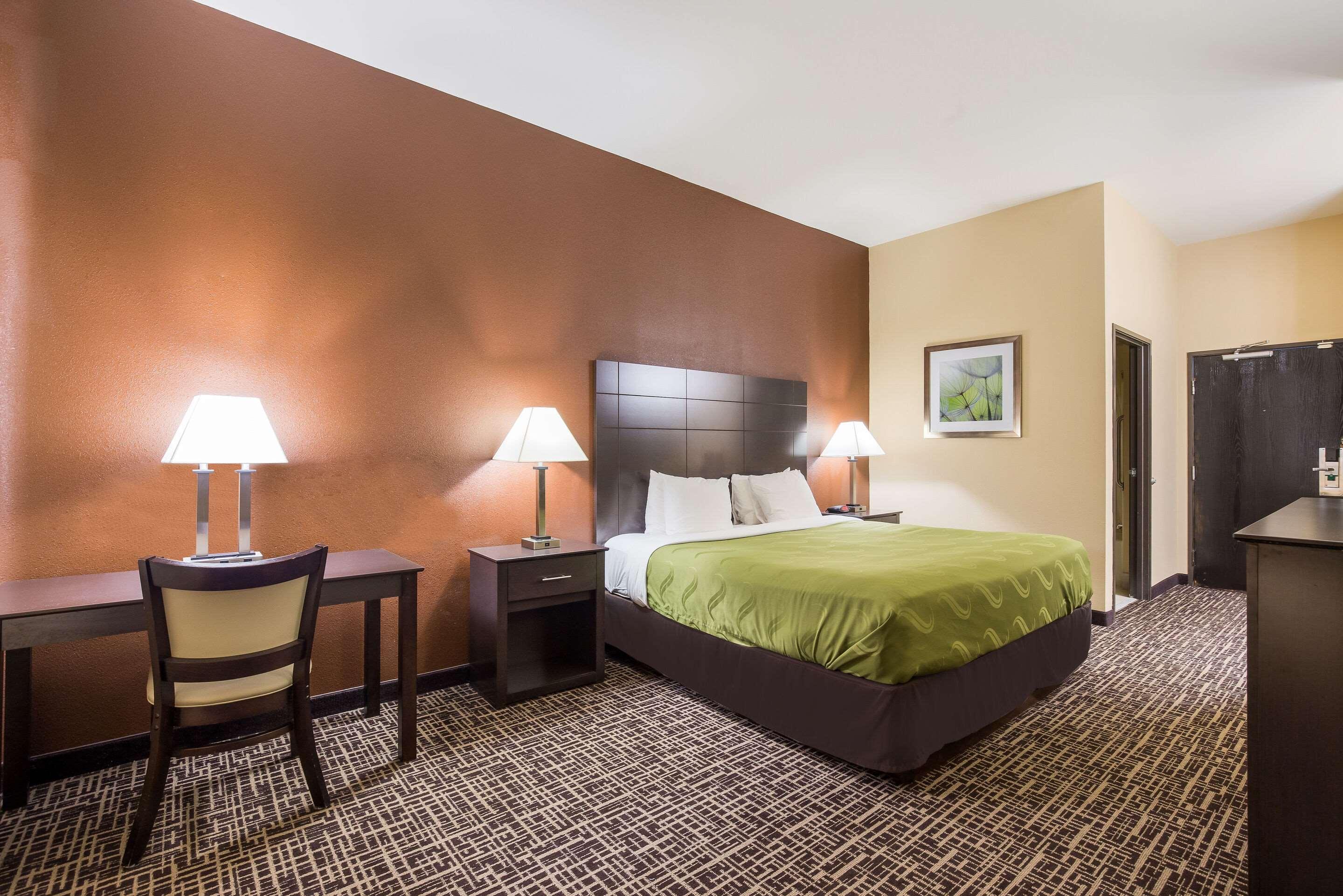 Quality Inn & Suites Caseyville - St Louis Exterior foto