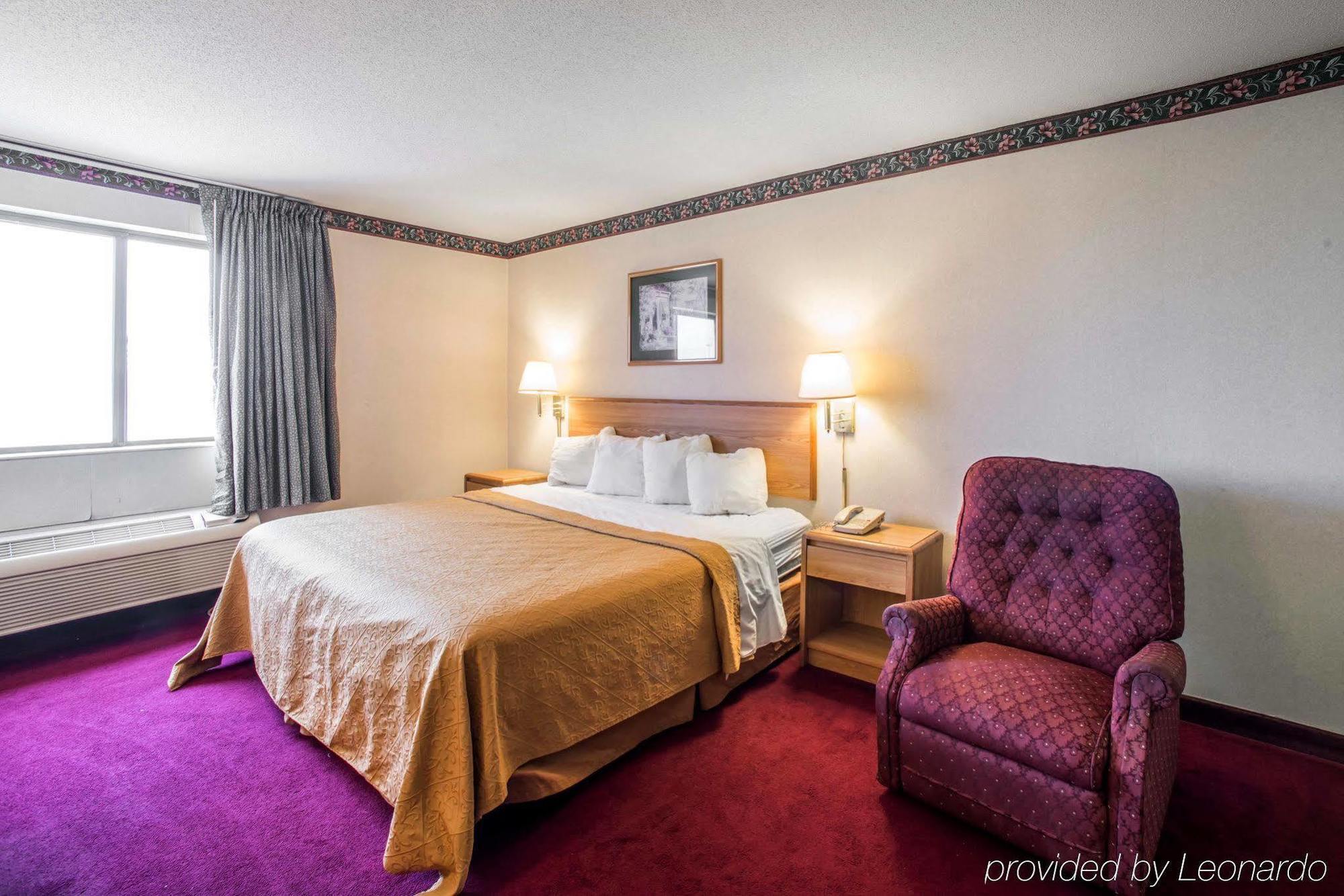 Quality Inn & Suites Caseyville - St Louis Exterior foto